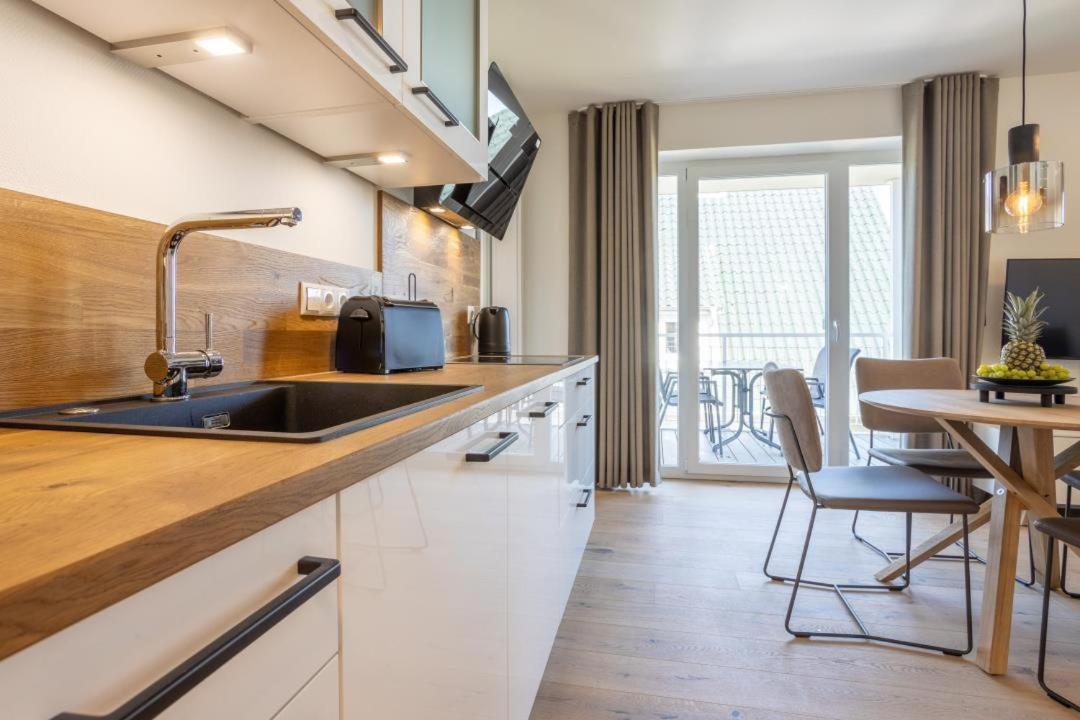 Villa Dornkamp 4 - Luxurioese Ferienwohnung Fuer 4 Personen Inklusive Balkon Und Sauna Timmendorfer Strand Exterior foto